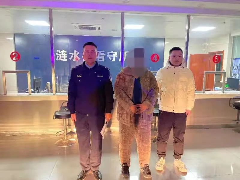 667cf8b1ly4gzqnasih0bj20m80gota3.jpg 667cf8b1ly4gzqnasih0bj20m80gota3.jpg